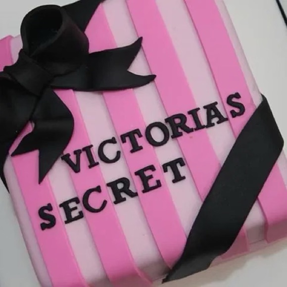 Beauty/skin care mystery box Victoria secr…